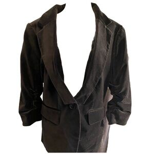 3/$25 🤗 The Limited Velvety black jacket for work/play. 3/4 sleeve with band